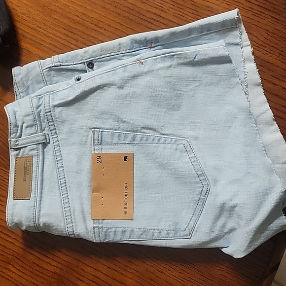 NWT The Normal Brand High-rise Cutoff Shorts in Light Wash, sz 29 - Picture 5 of 6